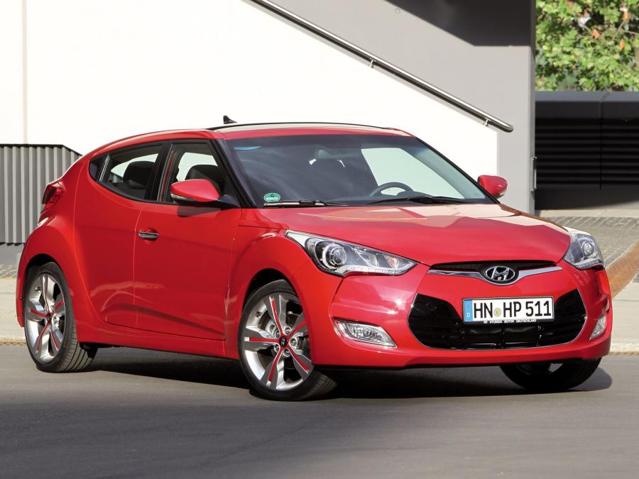  Hyundai Veloster 2011 года  (фото 34 из 184)